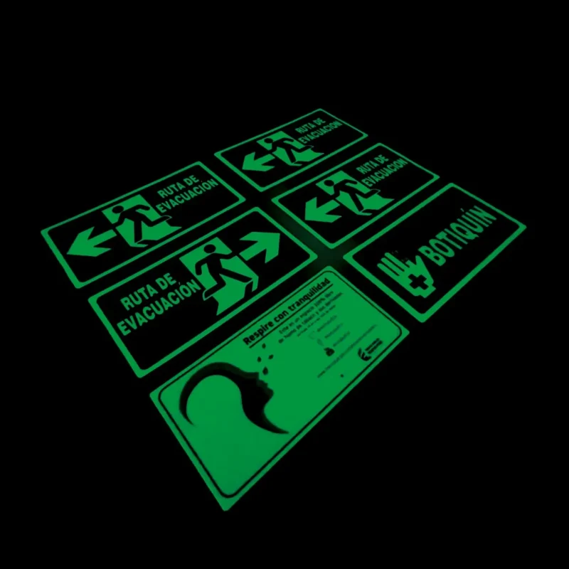 Señal de Salida de Emergencia Fotoluminiscente 30x15 cm – Poliestireno 1 mm - Image 2